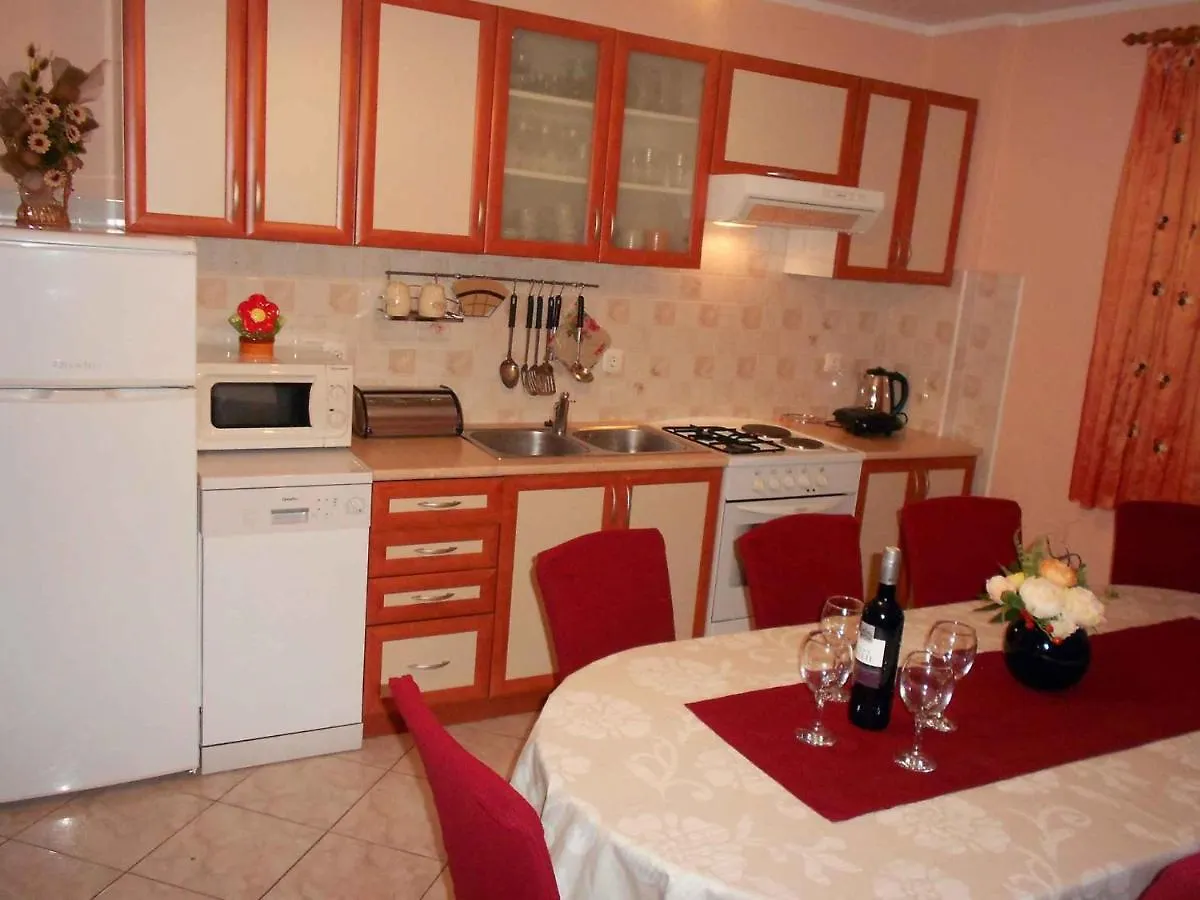 Holiday Home In Muntic/Istrien 10956 Croatia