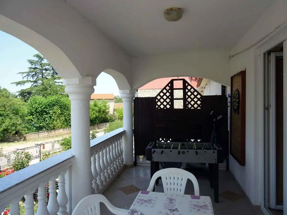 Holiday Home In Muntic/Istrien 10956